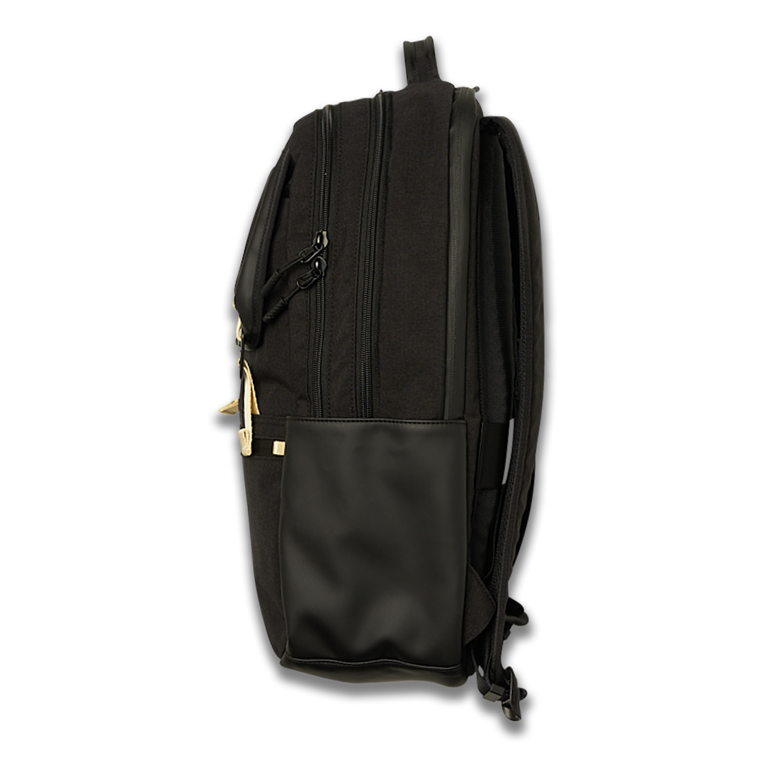 A2 R Backpack R-Black