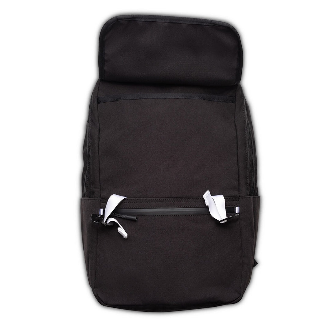 A2 R Backpack Black/White