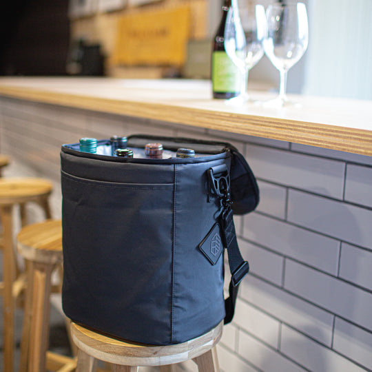 Utility FC Cooler/Wine Carrier 2.0 - Black